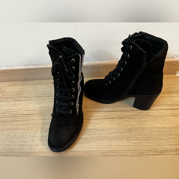 Truffle Collection Lace Up Ankle Boots - Picture 9 of 13